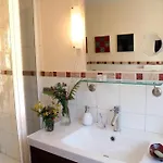 Luise Im Kuenstlerhaus *