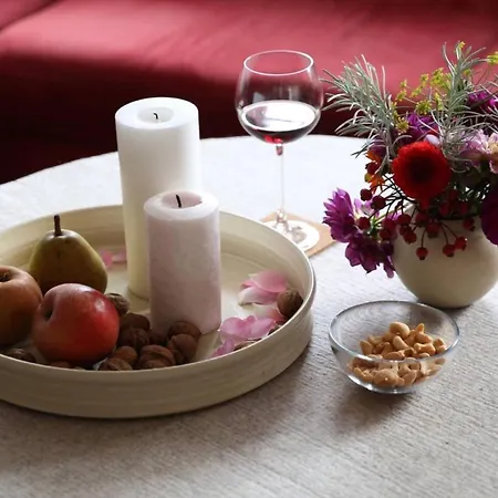 Apartment Luise Im Kuenstlerhaus Langmuhle
