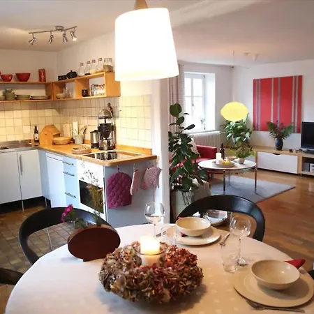 Luise Im Kuenstlerhaus *