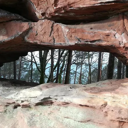 Luise Im Kuenstlerhaus Langmuhle