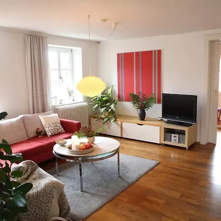 Apartment Luise Im Kuenstlerhaus *